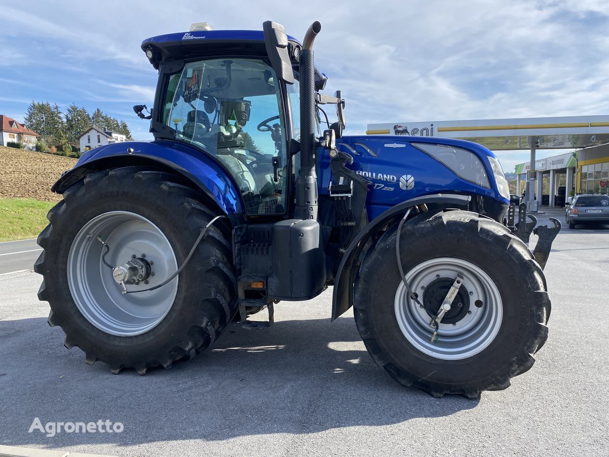 tracteur à roues New Holland New Holland T7.225 Auto Command SideWinder II (Stage V)