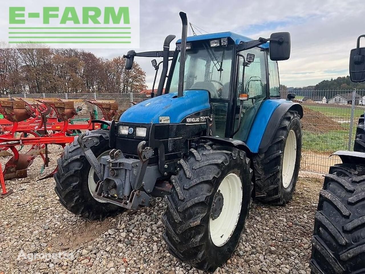 tracteur à roues New Holland ts100