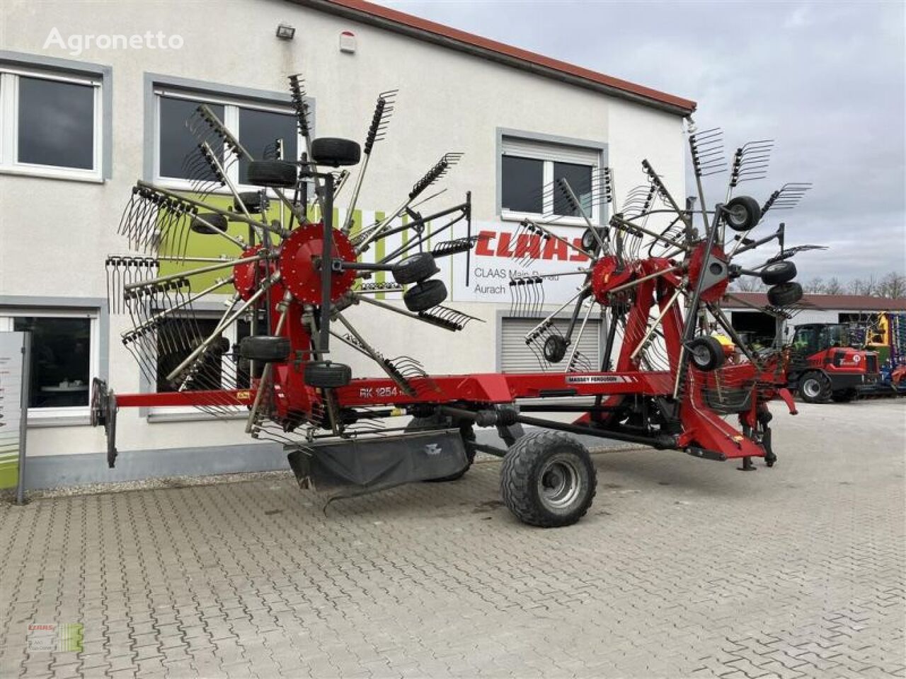 Massey Ferguson MF RK1254 TRC zwadkeerder